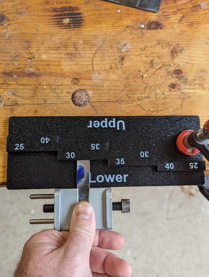 Sharpening and Projection Guide for a Veritas Side-Clamping Honing Guide