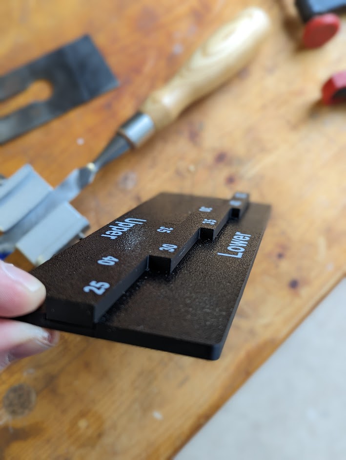 Sharpening and Projection Guide for a Veritas Side-Clamping Honing Guide